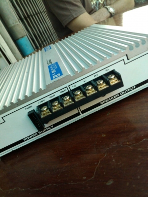 Power เครื่องเสียงติดรถยนต์ Model Triton TR110 ใช้งานได้ปกติดี สภาพสวยตามรูป สนใจโทรคุยกันครับ