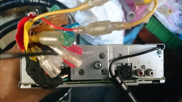 วิทยุ Kenwood U565 CD/MP3/USB/Ipod เสียบ USB กับ Ipod ได้ วิทยุ Kenwood U565 CD/MP3/USB/Ipod เสียบ USB กับ Ipod ได้