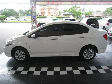 HONDA NEW CITY 1.5V i-VTEC AUTO AIRBAG ABS ปี 2012