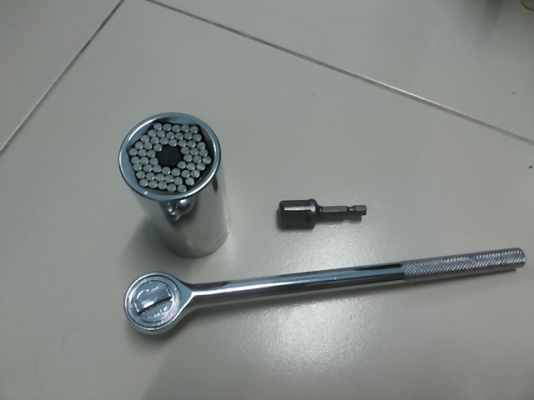 ประแจบล็อคสารพัดประโยชน์ ชุดเดียวขันได้หมดจ้า ไม่ต้องพกชุดบล็อคให้ยุ่งยาก