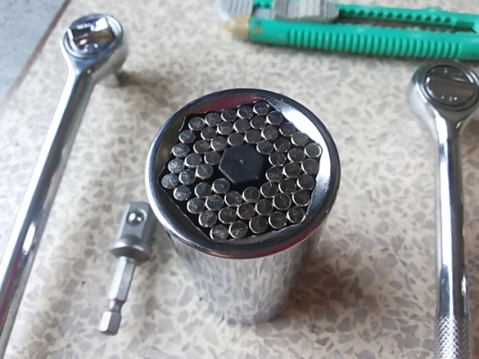 ประแจบล็อคสารพัดประโยชน์ ชุดเดียวขันได้หมดจ้า ไม่ต้องพกชุดบล็อคให้ยุ่งยาก