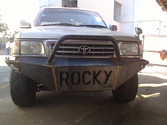 ขายกันชนเหล็กสปอร์ทไรเดอร์และรับทำกันชนหน้าหลัง