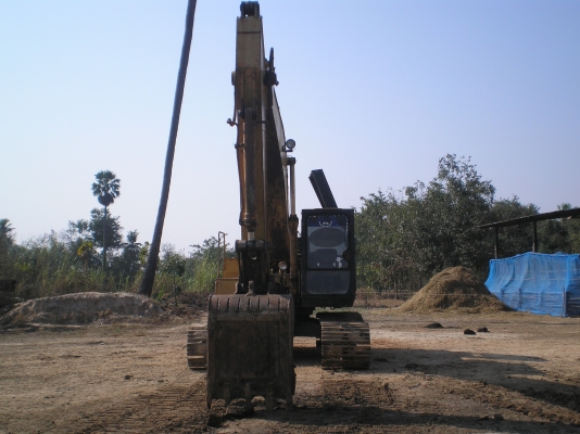 ขายแบ็คโฮ CAT E200B