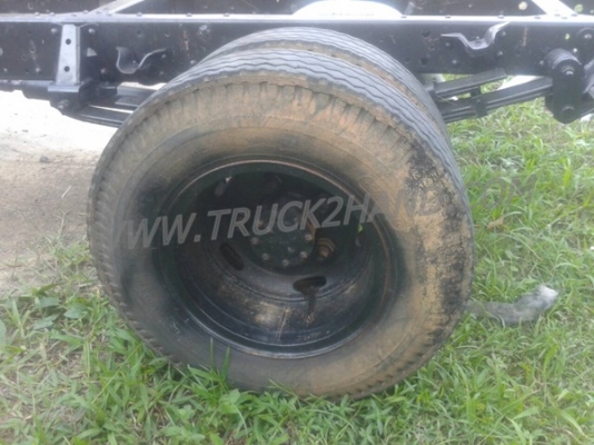 รถบรรทุก 6 ล้อ หัวลาก ISUZU