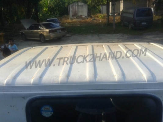 รถบรรทุก 6 ล้อ หัวลาก ISUZU