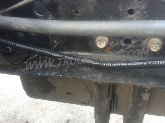 รถบรรทุก 6 ล้อ หัวลาก ISUZU