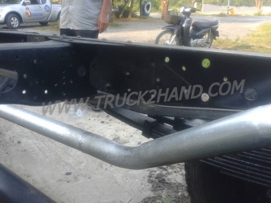 รถบรรทุก 6 ล้อ หัวลาก ISUZU