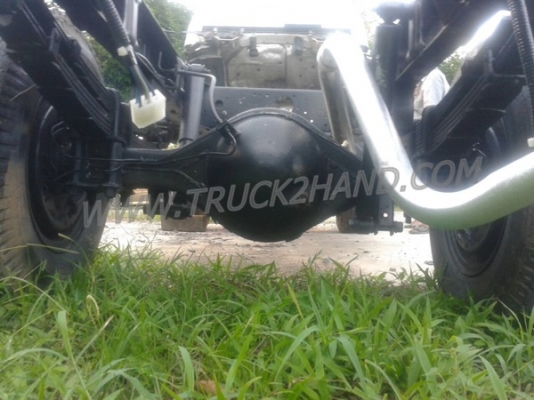 รถบรรทุก 6 ล้อ หัวลาก ISUZU