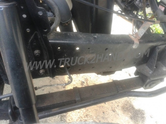 รถบรรทุก 6 ล้อ หัวลาก ISUZU