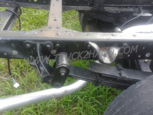 รถบรรทุก 6 ล้อ หัวลาก ISUZU