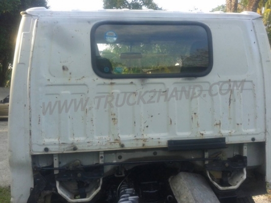 รถบรรทุก 6 ล้อ หัวลาก ISUZU