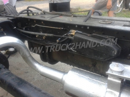 รถบรรทุก 6 ล้อ หัวลาก ISUZU