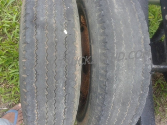 รถบรรทุก 6 ล้อ หัวลาก ISUZU