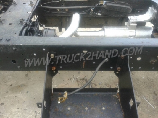 รถบรรทุก 6 ล้อ หัวลาก ISUZU