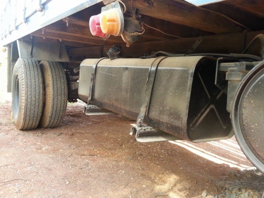 ขาย6ล้อ ISUZU NPR115 เสี่ยสั่งลุยแท้ ปี38 เครื่องดี4BD1 แคชซีสวยNPR59LU5F-M ยางใหม่ ภายในสวย สภาพพร้อมใช้งาน เอกสารพร้อมโอน จัดไฟแนนซ์ได้ เงื่อนไขง่ายๆวันเดียวรับรถ สนใจโทร 090-8588220คุณนะ ID:narong498 หรือ www.truck.in.th/498 หรือfb:ณรงค์ ซื้อขายรถมือสอ