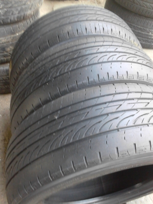 215/50R17 BRIDGESTONETURANZA GR-90 ปี2012 มี 3 เส้น TEL.081-427-3941 215/50R17 BRIDGESTONETURANZA GR-90 ปี2012 มี 3 เส้น TEL.081-427-3941