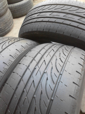 215/50R17 BRIDGESTONETURANZA GR-90 ปี2012  มี 3 เส้น TEL.081-427-3941