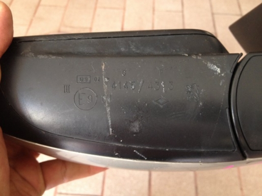 กระจกมองข้าง PEUGEOT 307 ของเก่าญี่ปุ่นเเท้สภาพดี กระจกมองข้าง PEUGEOT 307 ของเก่าญี่ปุ่นเเท้สภาพดี