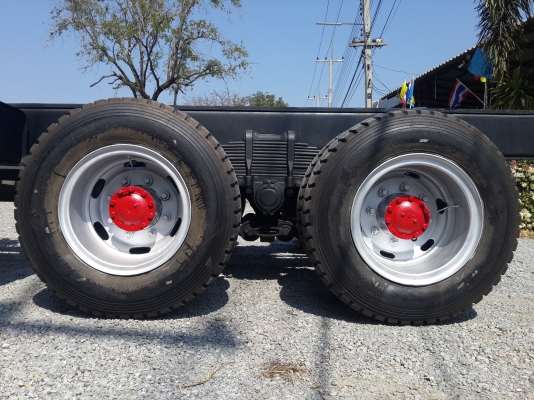 ขายรถ 10 ล้อ อีสุสุ เดก้า 2 เพลา หัว- ครัซซี เครื่อง 6HH1=210 แรงม้า เกียร์ ZF เดิมๆ หัวบางเดิม สวย ภายในอุปกรณ์ครับทุกชิ้นสวยมาก