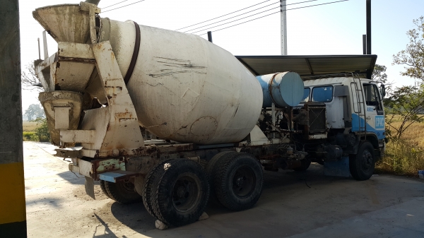 ขายรถโม้ปูน 10 ล้อ 2 เพลา โม้ 6 คิว HINO FM3H-195 ขายตามสภาพ ราคา 620000 ต่อรอง ขายรถโม้ปูน 10 ล้อ 2 เพลา โม้ 6 คิว HINO FM3H-195 ขายตามสภาพ ราคา 620000 ต่อรอง