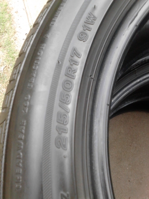 215/50R17 BRIDGESTONE TURANZA GR-90 ปี2012 มี 3 เส้น TEL.081-427-3941 215/50R17 BRIDGESTONE TURANZA GR-90 ปี2012 มี 3 เส้น TEL.081-427-3941