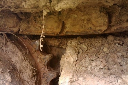 KOBELCO MARK V SUPER SK 200 บอดี้สวยจัด ไฟฟ้าเต็ม หน้าจอครบ แอร์เย็น ภายนอกบูมอาร์มสวยไม่มีปะไม่มีดาม ช่วงล่างเต็มดีประมาณ 80\% พร้อมทำงานได้เลย เอกสารครบ ราคาต่อรองเงินดาวน์ได้ครับ