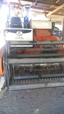 ขายรถเกี่ยวข้าวKUBOTA DC60 ปี53 เครื่องดี ช่วงล่างดี ทำงานขยัน เกี่ยวเร็ว  สภาพพร้อมใช้งาน เอกสารพร้อมโอน สนใจโทร 090-8588220คุณนะ ID:narong498 หรือ www.truck.in.th/498 หรือfb:ณรงค์ ซื้อขายรถมือสอง (เว็บไซต์ส่วนตัว)