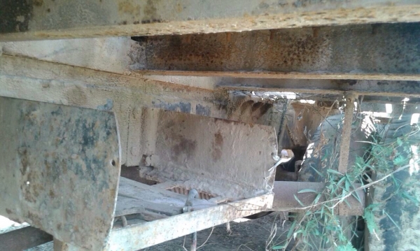 ISUZU TX 145 HP 6BB1 รถหัวยาวสิบล้อเพลาเดียว เทรลเลอร์ท้ายลาดขึ้นรถแบ็คโฮร PC 120,PC 150 ได้เลยไม่มีปัญหาครับ เครื่องแรงดีไม่เยิ้ม ลงเล่มครบพร้อม ภายในเก๋งคอนโซลครบไม่ผุ พวงมาลัยธรรมดา ช่วงล่างดีคัชซีไม่ผุ ยางสภาพดี 60\% เอกสารเล่มทะเบียนครบ ราคาต่อรองได้