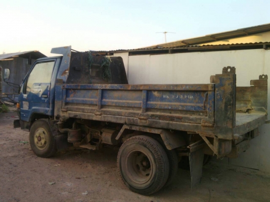 ขายรถบรรทุก 6 ล้อดัมพ์ TOYOTA ไฮหนุ่มทางหลวง 85 แรงม้า ราคา 220000