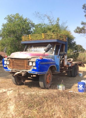 ฝากขาย สิบล้อหัวยาว ท้ายลาด ฝากขาย สิบล้อหัวยาว ท้ายลาด