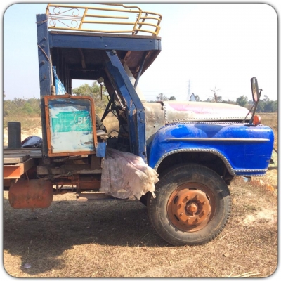 ฝากขาย สิบล้อหัวยาว ท้ายลาด ฝากขาย สิบล้อหัวยาว ท้ายลาด