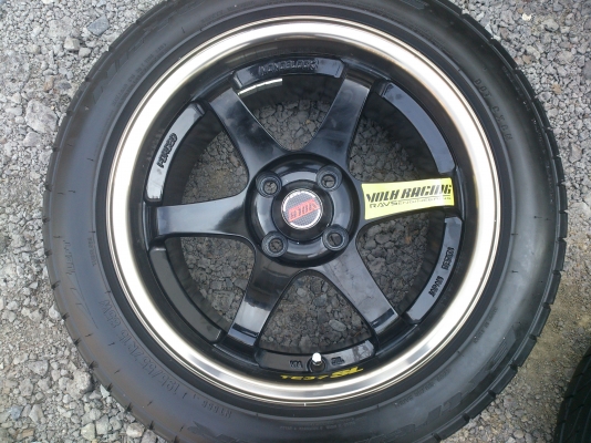 ขายแม็กTE37  4รู100 ออฟ25 กว้าง8นิ้ว 4 วง พร้อมยางNITTO  MADE IN JAPAN 195/55R15 ยางสัปดาห์ที่05ปี13. สวยๆจำนวน 1 ชุด