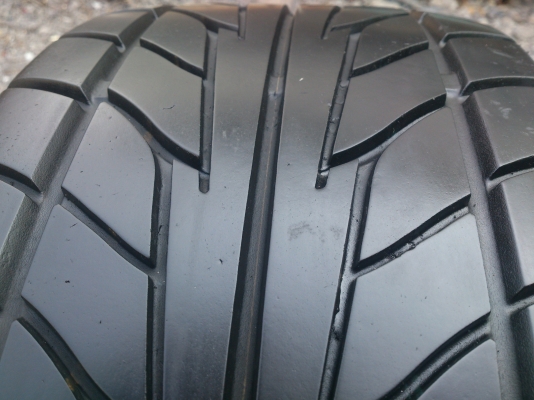 ขายแม็กTE37  4รู100 ออฟ25 กว้าง8นิ้ว 4 วง พร้อมยางNITTO  MADE IN JAPAN 195/55R15 ยางสัปดาห์ที่05ปี13. สวยๆจำนวน 1 ชุด