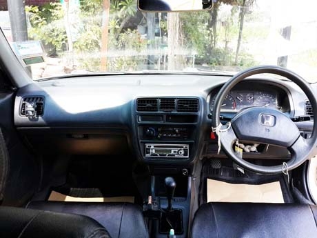 Honda city ปี 97 เกียร์ธรรมดา ติดแก๊ส lpg ระบบหัวฉีด Energy reform แจ้งลงเล่มแล้ว กระจกไฟฟ้าคู่หน้า เซ็นทรัลล็อค ภายในเบาะหุ้มหนังสีดำสวยงาม ฟิล์ม lamina รอบคัน แอร์หนาว ไม่มีปัญหาความร้อน แม็กซ์ 15 ภาษี 58 ราคา 59,000 บาท ดูรถร้านก๋วยเตี๋ยวเต็กกอ ถนน Honda city ปี 97 เกียร์ธรรมดา ติดแก๊ส lpg ระบบหัวฉีด Energy reform แจ้งลงเล่มแล้ว กระจกไฟฟ้าคู่หน้า เซ็นทรัลล็อค ภายในเบาะหุ้มหนังสีดำสวยงาม ฟิล์ม lamina รอบคัน แอร์หนาว ไม่มีปัญหาความร้อน แม็กซ์ 15 ภาษี 58 ราคา 59,000 บาท ดูรถร้านก๋วยเตี๋ยวเต็กกอ ถนน