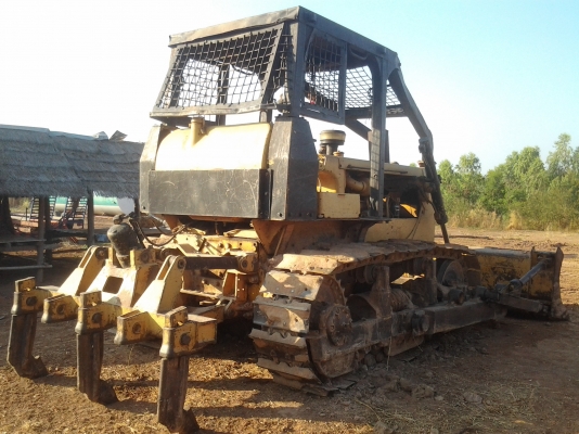 ขาย แทรกเตอร์ CAT D6C