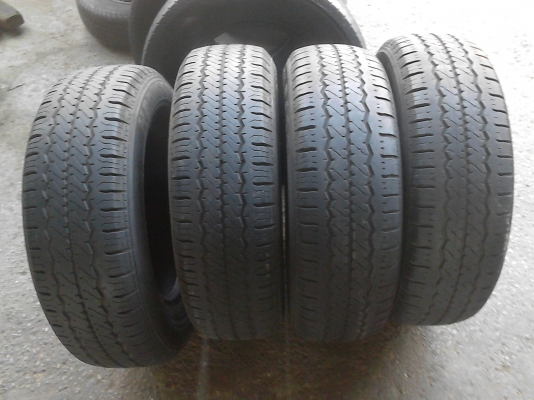 215/70R16 HANKOOK RADIAL RA08 มีชุด 4 เส้น TEL.081-427-3941 215/70R16 HANKOOK RADIAL RA08 มีชุด 4 เส้น TEL.081-427-3941