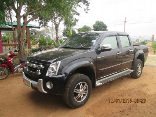 ขาย Isuzu D-Max Super Platinum ปี 2010 มือเดียวป้ายแดง ไมล์น้อยครับ ลดเหลือ 455,000 บาท โทรมาครับ
