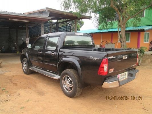 ขาย Isuzu D-Max Super Platinum ปี 2010 มือเดียวป้ายแดง ไมล์น้อยครับ ลดเหลือ 455,000 บาท โทรมาครับ