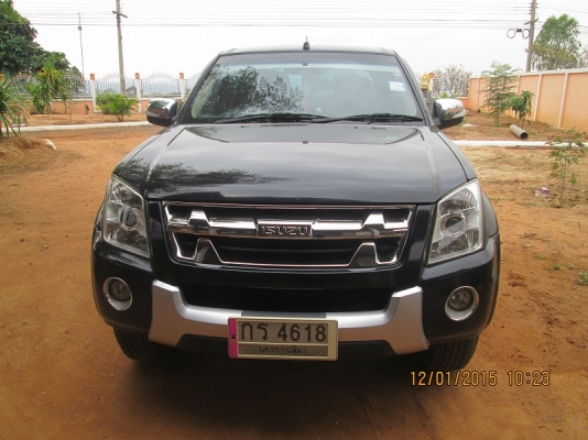 ขาย Isuzu D-Max Super Platinum ปี 2010 มือเดียวป้ายแดง ไมล์น้อยครับ ลดเหลือ 455,000 บาท โทรมาครับ