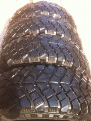 ขายยาง mud 265/75/16 ปี 13 ขายยาง mud 265/75/16 ปี 13