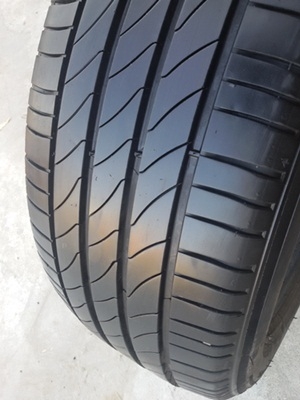 ขายยาง205/55/16 ปี 2813  MICHERLIN PRIMACY 3ST  4 เส้น