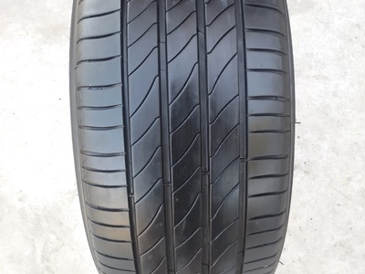 ขายยาง205/55/16 ปี 2813  MICHERLIN PRIMACY 3ST  4 เส้น