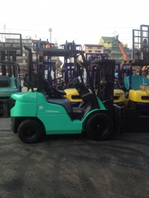 รถยกมิตซูบิชิ น้ำหนักยก 2.5 ตัน เสาสูง 4.30 เมตร เข้าตู้ ติดงาหนีบตรงเครื่องยนต์ เบนซินตืดแก๊สเรียบร้อย รถยกมิตซูบิชิ น้ำหนักยก 2.5 ตัน เสาสูง 4.30 เมตร เข้าตู้ ติดงาหนีบตรงเครื่องยนต์ เบนซินตืดแก๊สเรียบร้อย