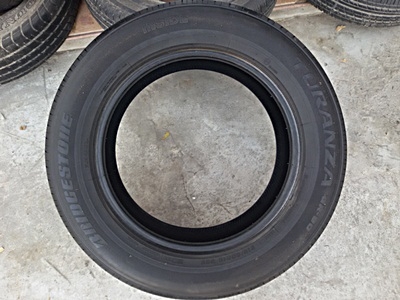 ขายยาง215/60/16 ปี 13 BRIDGESTONE TURANZA GR90  4 เส้น