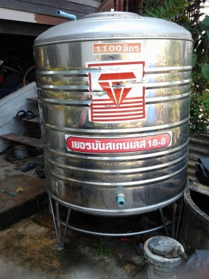 ขายแท้งค์น้ำตราเพชรจุ1100ลิตรเยอร์มันแสตนเลส18-8