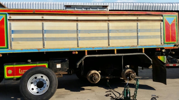 Isuzu FXZ 360แรง พร้อมลูกดั๊ม3เพลา 3มิตร แม่ปี2552ลูกปี2557 ยางใหม่