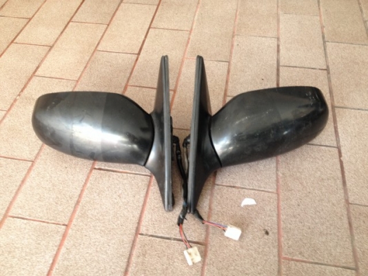 กระจกมองข้าง TOYOTA ST190 ของเก่าญี่ปุ่นสภาพดี กระจกมองข้าง TOYOTA ST190 ของเก่าญี่ปุ่นสภาพดี