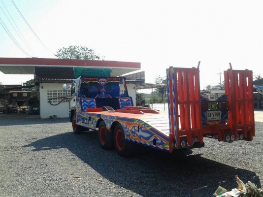 ขายอีซุซุเดก้า