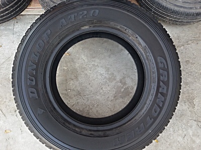 ขายยาง265/65/17 ปี13 DUNLOP GRANDTREK AT20 4 เส้น