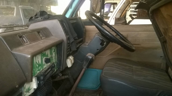 ขาย 4 ล้อโดยสาร เครื่อง 4JG2 100 แรงม้า คัสซีสวย เบาะกับโครงหลังคาดี ทะเบียนพร้อมโอน ราคาต่อรองได้ครับ